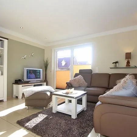 Duenenhaeuser Haus 1 *