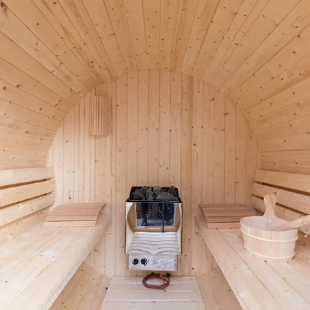 Duenenhaeuser Haus 1 *